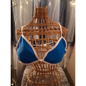 No boundaries size x x l 20 underwire , swim , top blue lagoon , white and blue